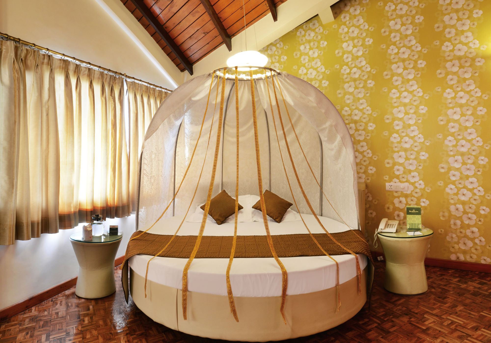 Honeymoon Inn מוסורי מראה חיצוני תמונה
